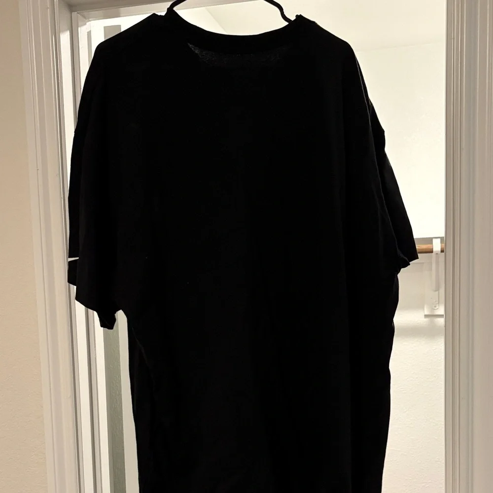 Nike Black Short Sleeve Men's Tee - Picture 4 of 4